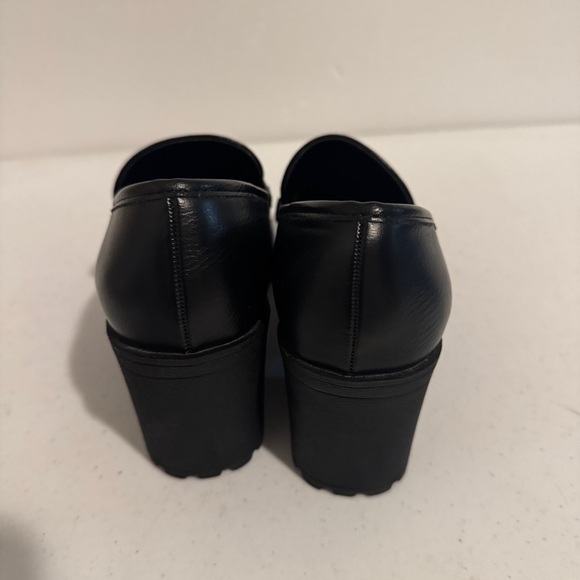 Soda Black Platform Loafers - Picture 4 of 10